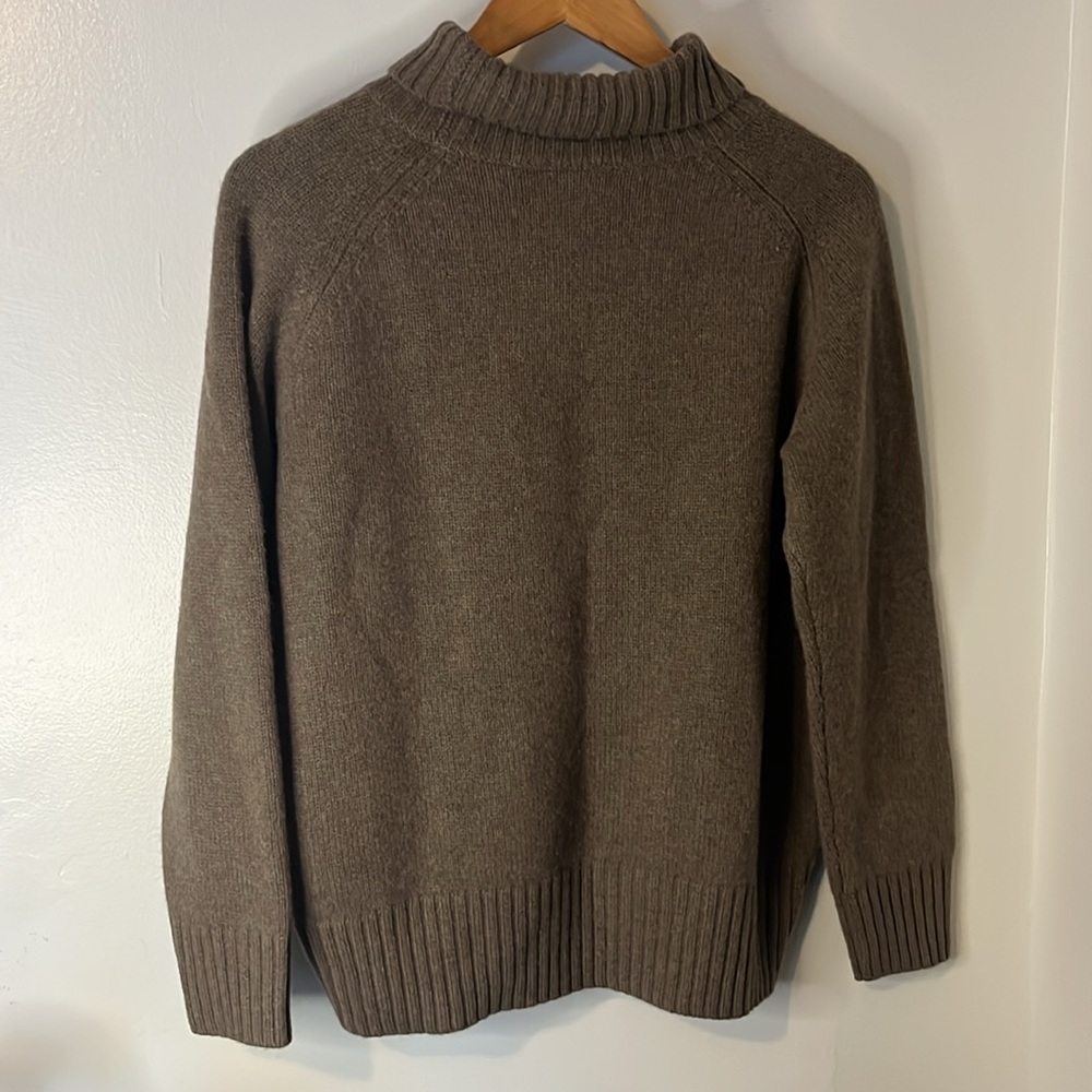 NWT Lattelier Yak Wool Preppy Classic Brown Ribbed Loose Turtleneck Sweater Sz M - Picture 9 of 9